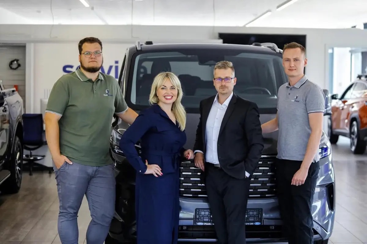 Team der Vermietung und Werkstatt Auto Vinkler